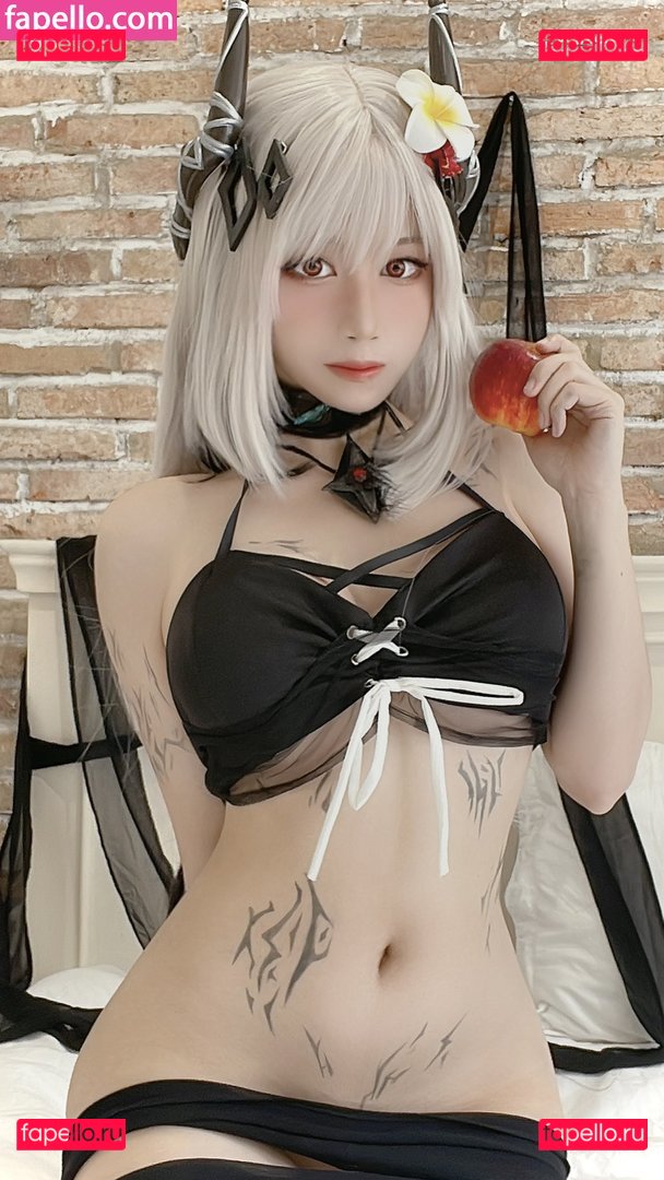 ainnguyen / iaintnguyen Onlyfans Photo Gallery 