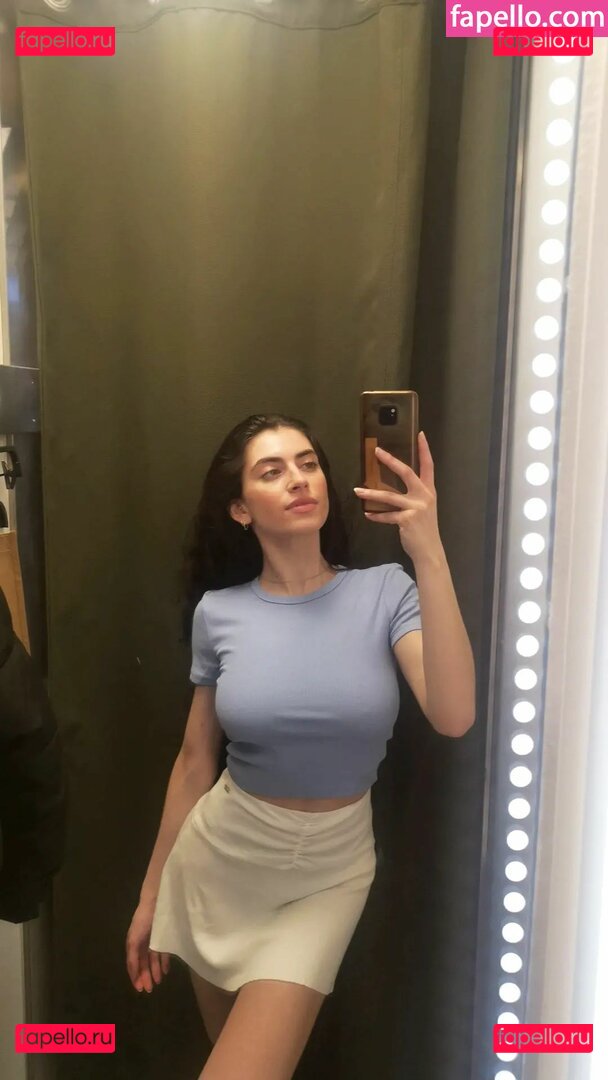 Venisoneyes Onlyfans Photo Gallery 