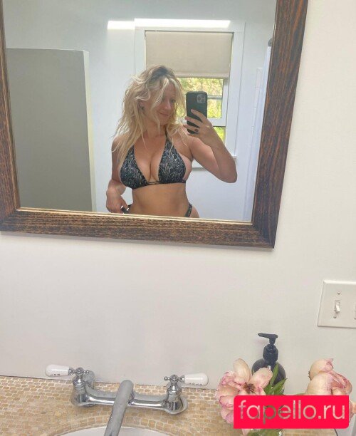 Alexandra Vreeland Nude Onlyfans Photo 30