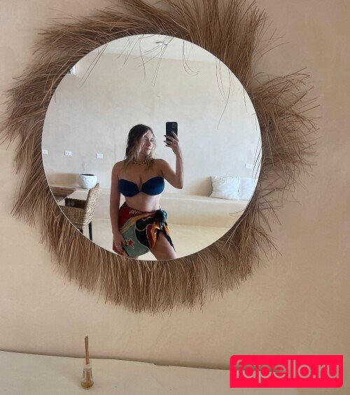 Alexandra Vreeland Nude Onlyfans Photo 10