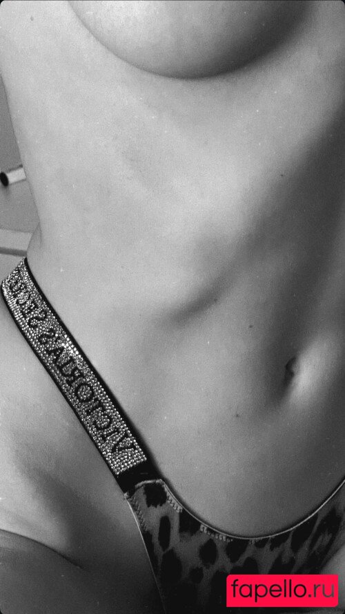 Eden Ayalon Nude Onlyfans Photo 24