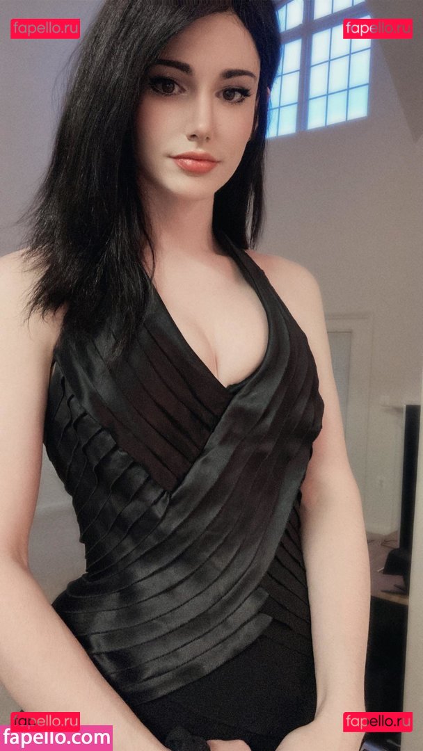 Kalindra Chan / Virtualkalindra / kalindrachan Onlyfans Photo Gallery 