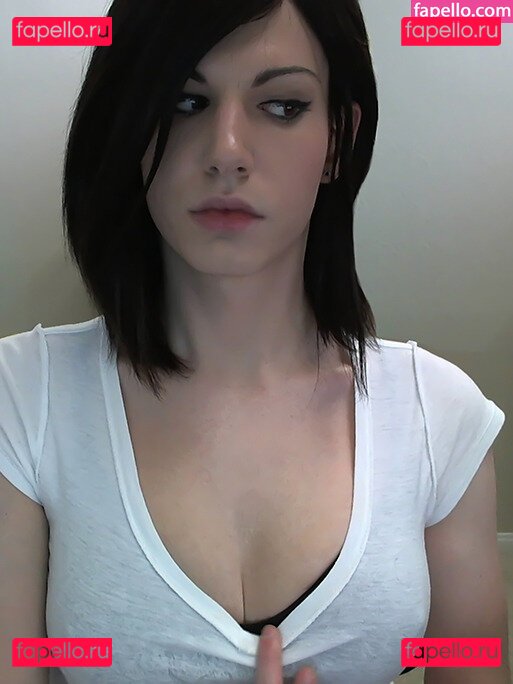 Kalindra Chan / Virtualkalindra / kalindrachan Onlyfans Photo Gallery 