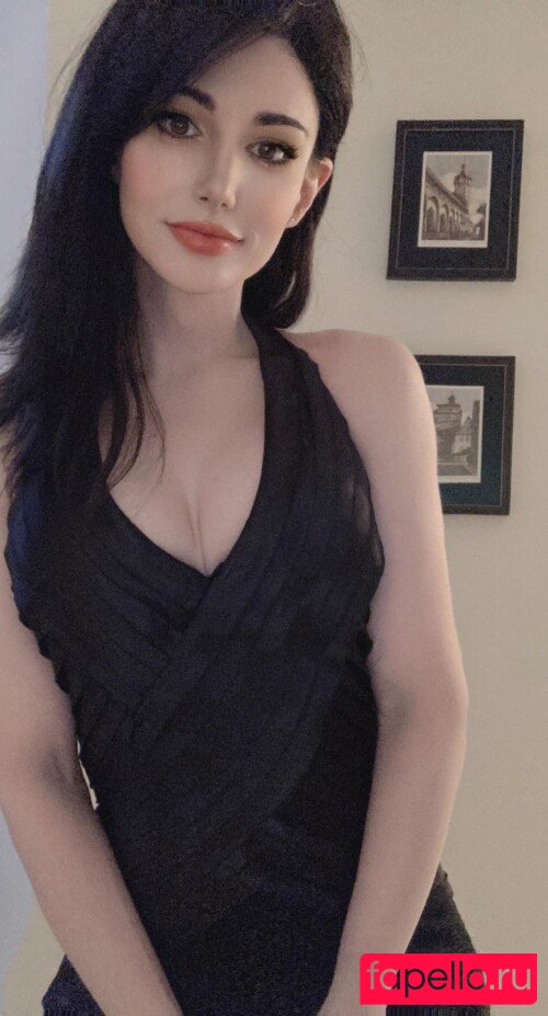 Kalindra Chan Nude Onlyfans Photo 3