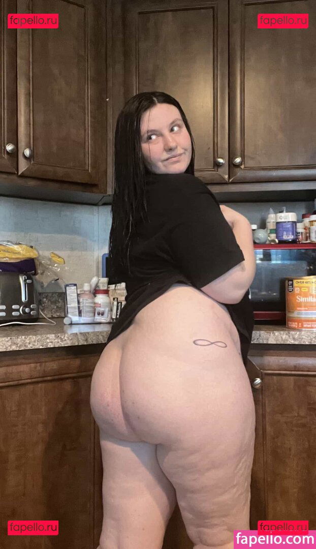 Beautybeast420 / https: / spiceykitty69 Onlyfans Photo Gallery 