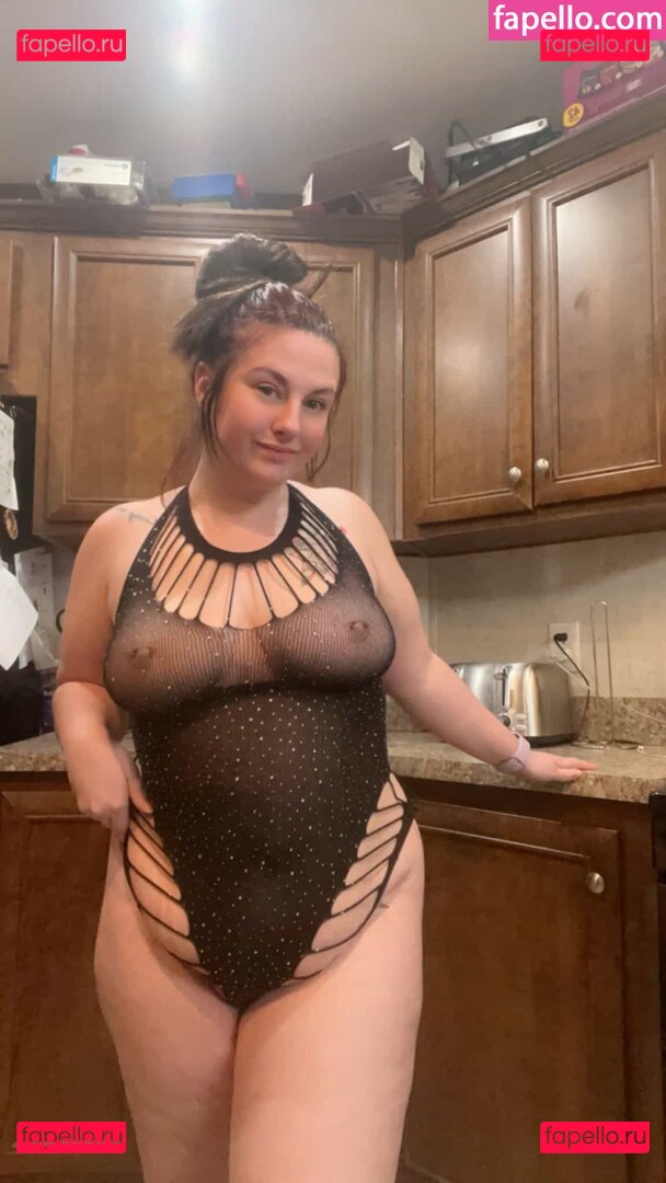 Beautybeast420 / https: / spiceykitty69 Onlyfans Photo Gallery 