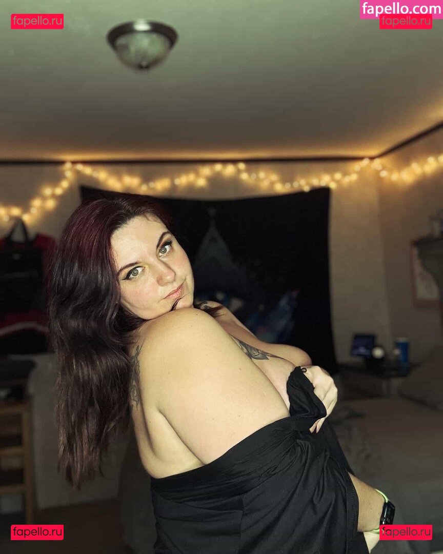 Beautybeast420 / https: / spiceykitty69 Onlyfans Photo Gallery 