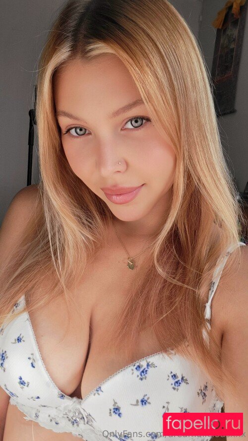 Dreamalicious Nude Onlyfans Photo 11