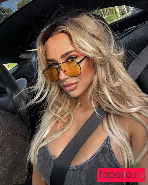 Nikita Sullivan Nude Onlyfans Photo 17