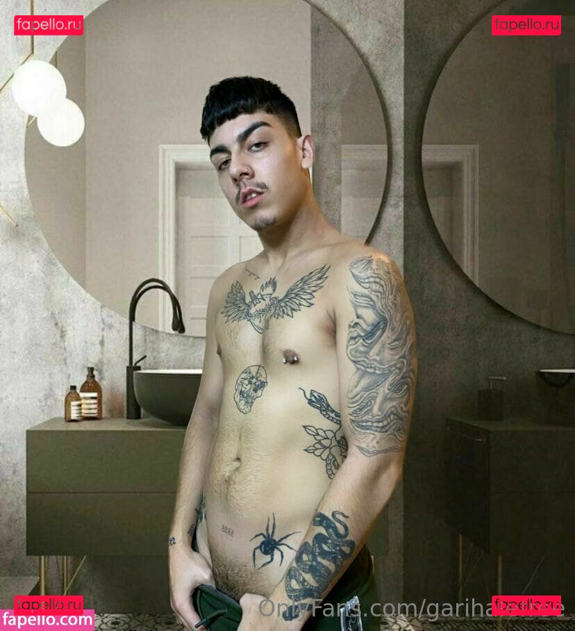 freerangefemale / garihalefree