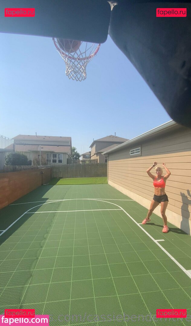 cassiebenderfit / cassiebenderfitfree Onlyfans Photo Gallery 