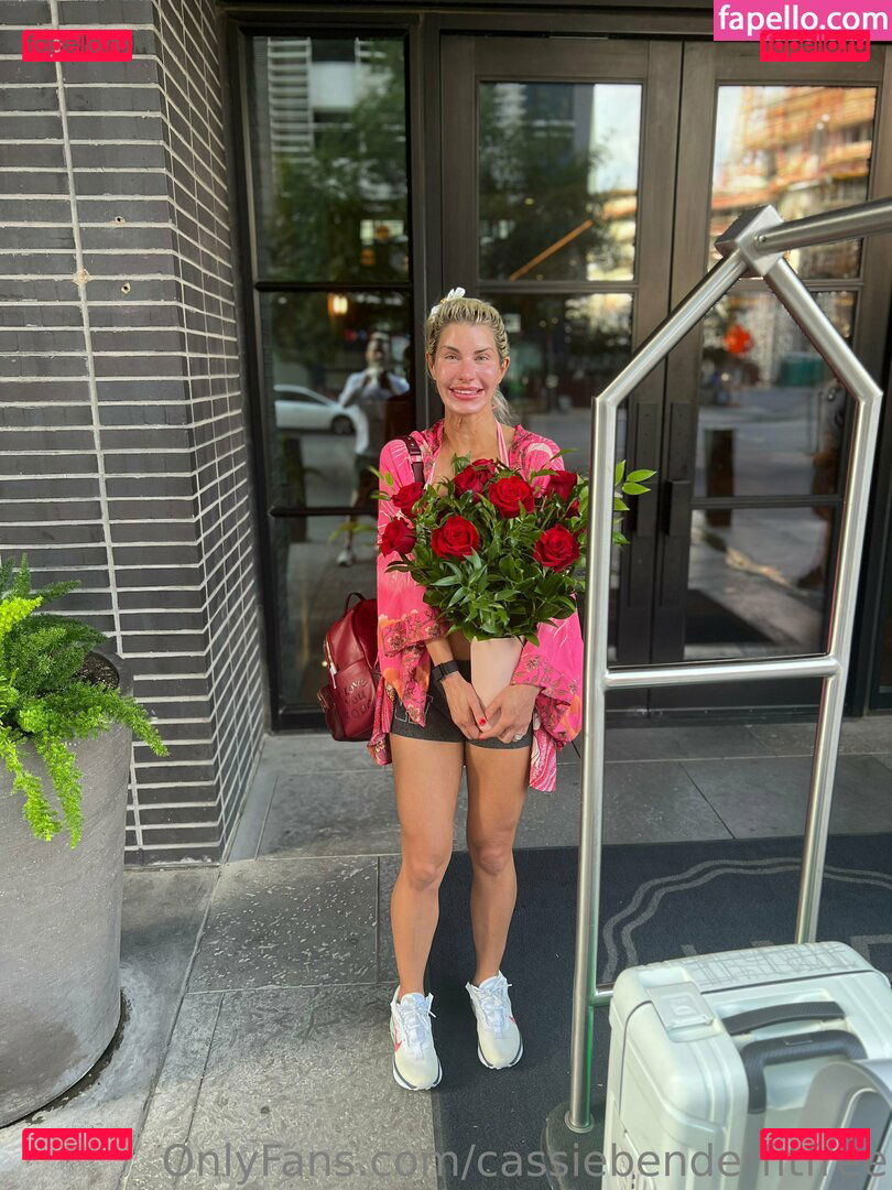 cassiebenderfit / cassiebenderfitfree Onlyfans Photo Gallery 