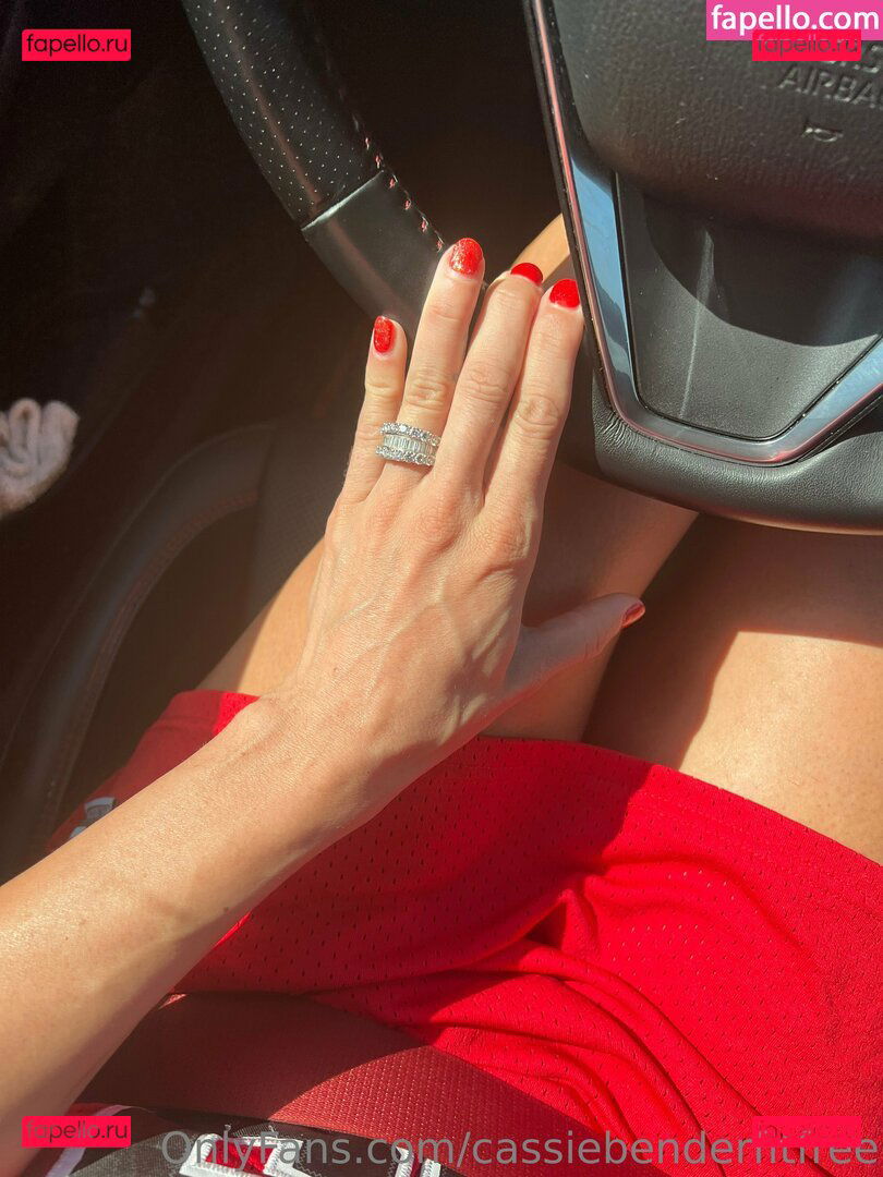 cassiebenderfit / cassiebenderfitfree Onlyfans Photo Gallery 