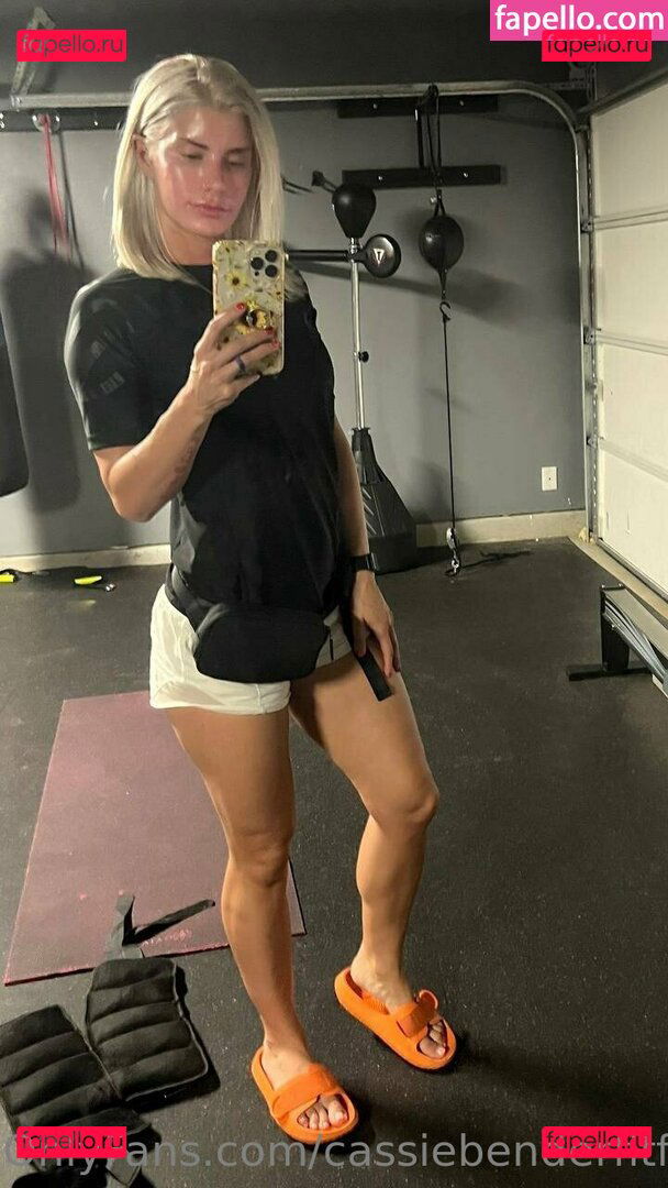 cassiebenderfit / cassiebenderfitfree Onlyfans Photo Gallery 