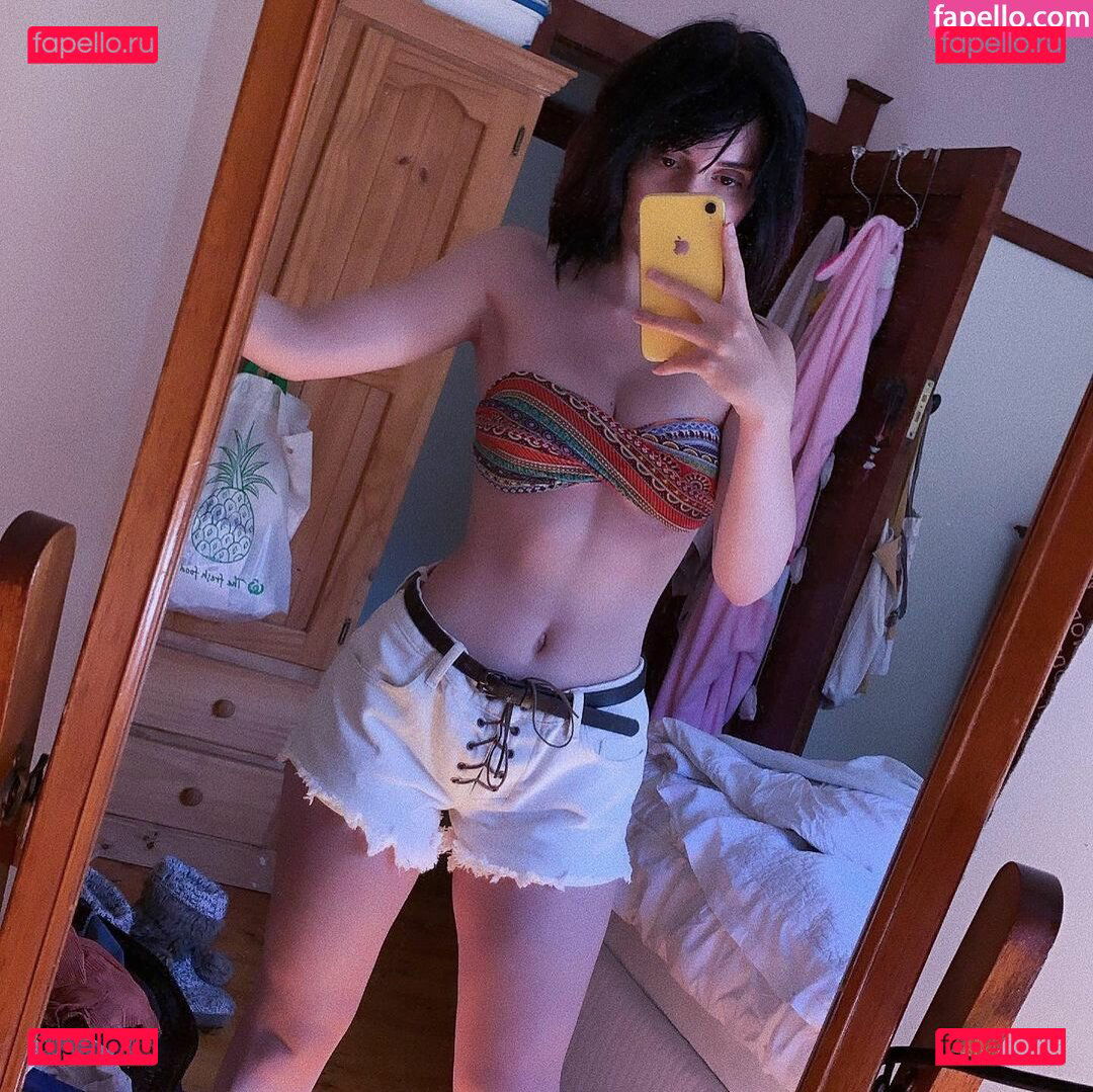 Mia Rodriguez / mia.rodriguez.z.z / miaaarodriguezzz / miarodriguezfeet Onlyfans Photo Gallery 