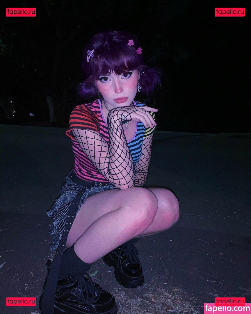 Mia Rodriguez / mia.rodriguez.z.z / miaaarodriguezzz / miarodriguezfeet Onlyfans Photo Gallery 