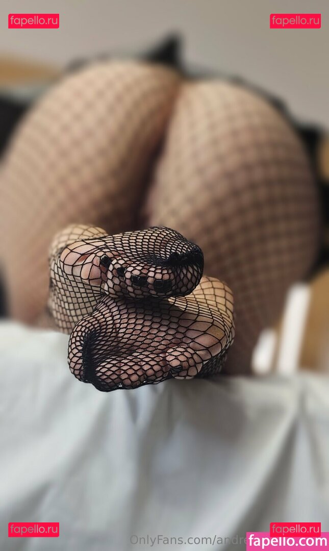 andreea.whitefree / andreeawhite87 Onlyfans Photo Gallery 