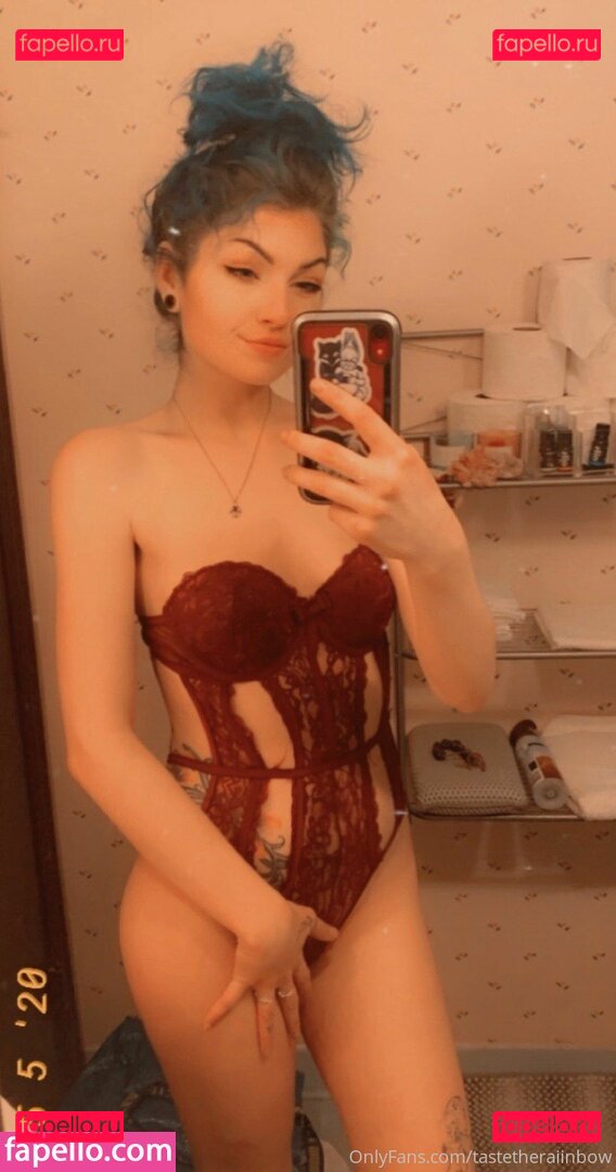 simplyalliie Onlyfans Photo Gallery 