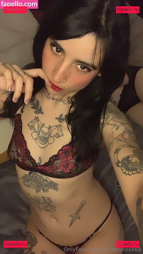 persefone66 / persefonex666 Onlyfans Photo Gallery 