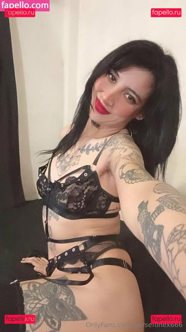 persefone66 / persefonex666 Onlyfans Photo Gallery 