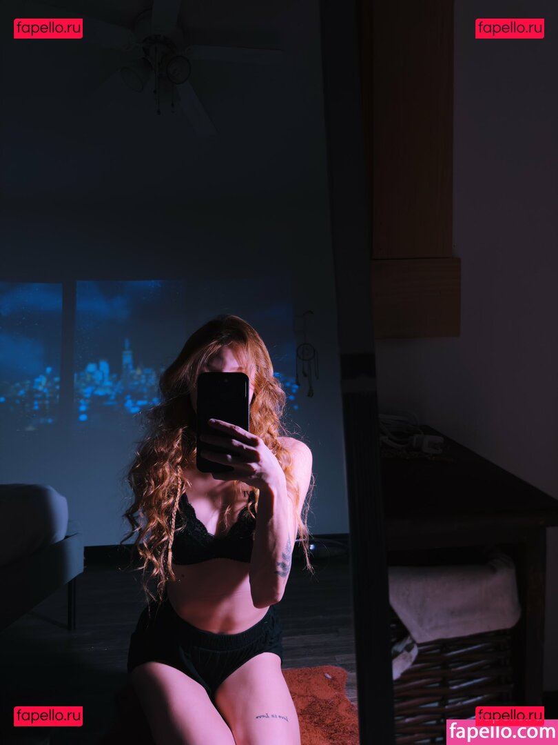 Bethaniexo / __xo.bethany__ Onlyfans Photo Gallery 