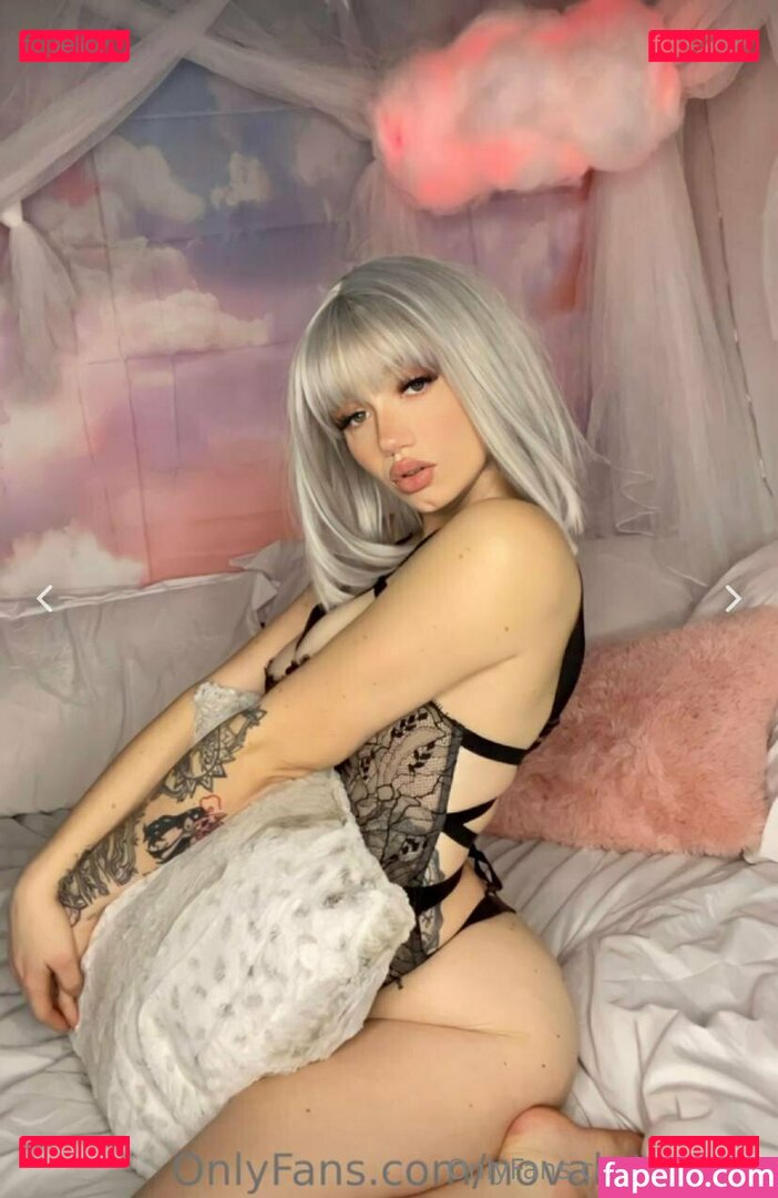 chickadelite / ladyadel Onlyfans Photo Gallery 