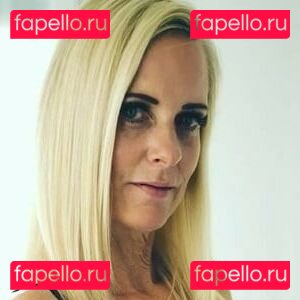 Dirty Tina / dirtytina / dirtytina_official / milfdirtytina Onlyfans Photo Gallery 