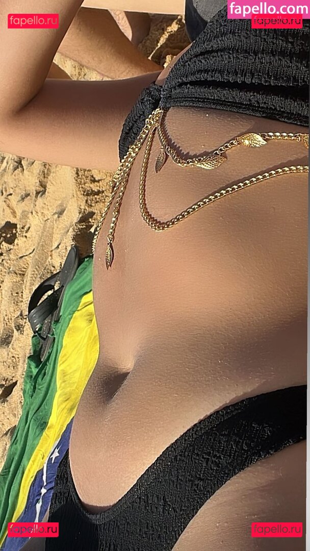 Daniela Nascimento / The.daniii / daniinsfw Onlyfans Photo Gallery 