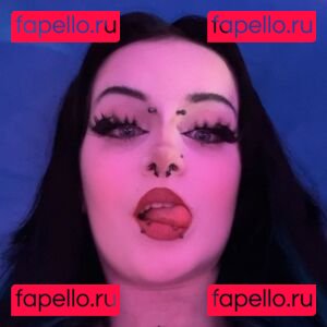 Sylvieesxo / sylvieesdiary Onlyfans Photo Gallery 