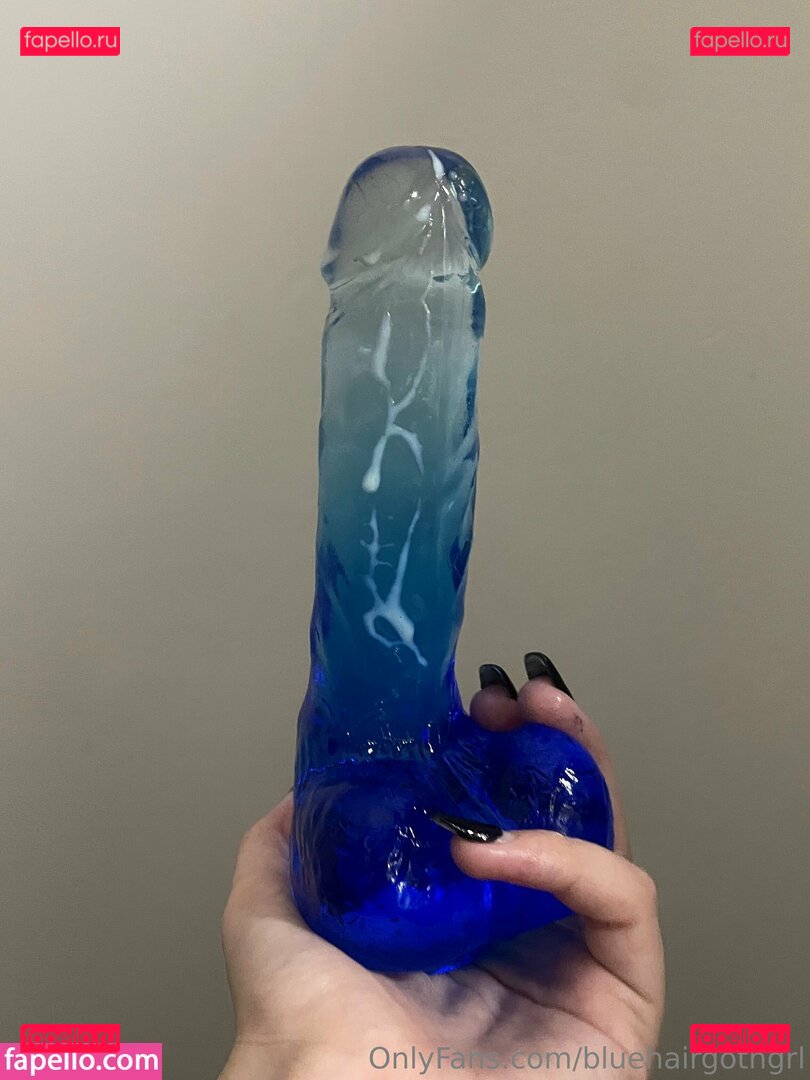 bluehairedgoth / bluehairgothgrl Onlyfans Photo Gallery 