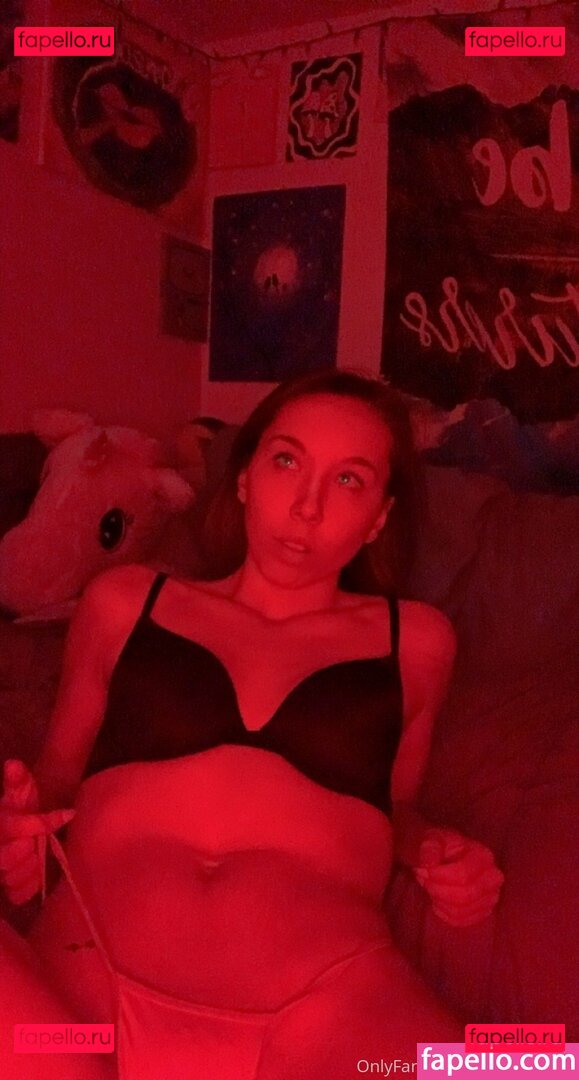 ariajaynefree / juanjar98 Onlyfans Photo Gallery 