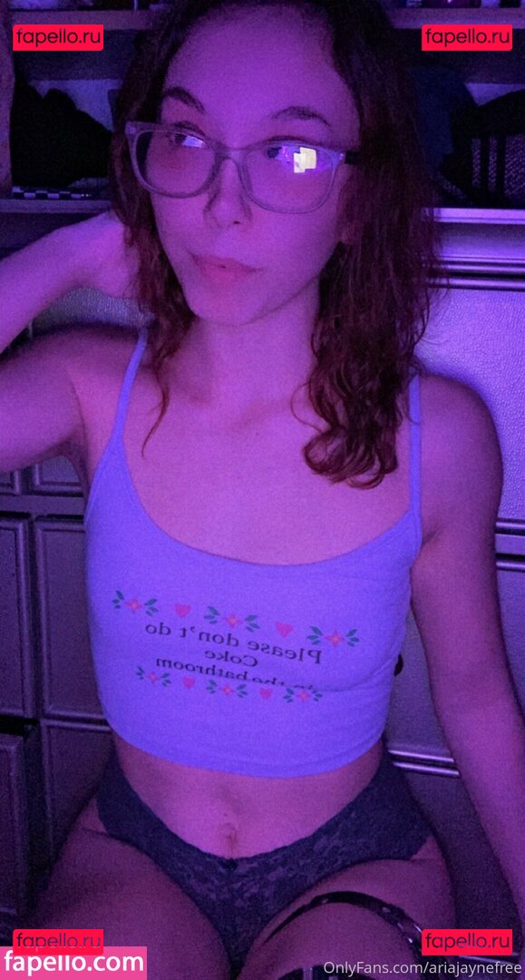 ariajaynefree / juanjar98 Onlyfans Photo Gallery 