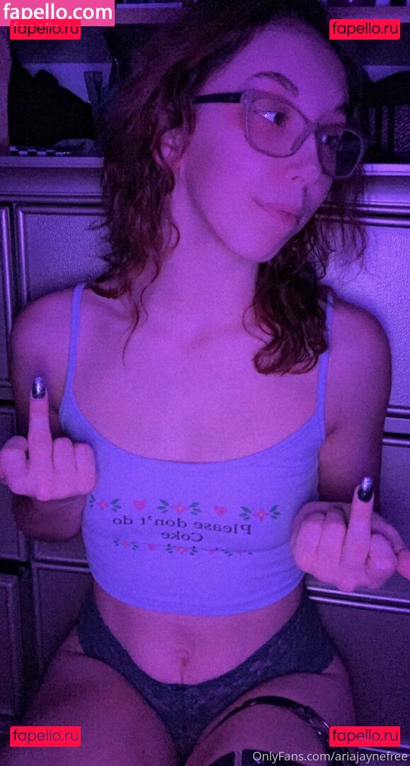 ariajaynefree / juanjar98 Onlyfans Photo Gallery 