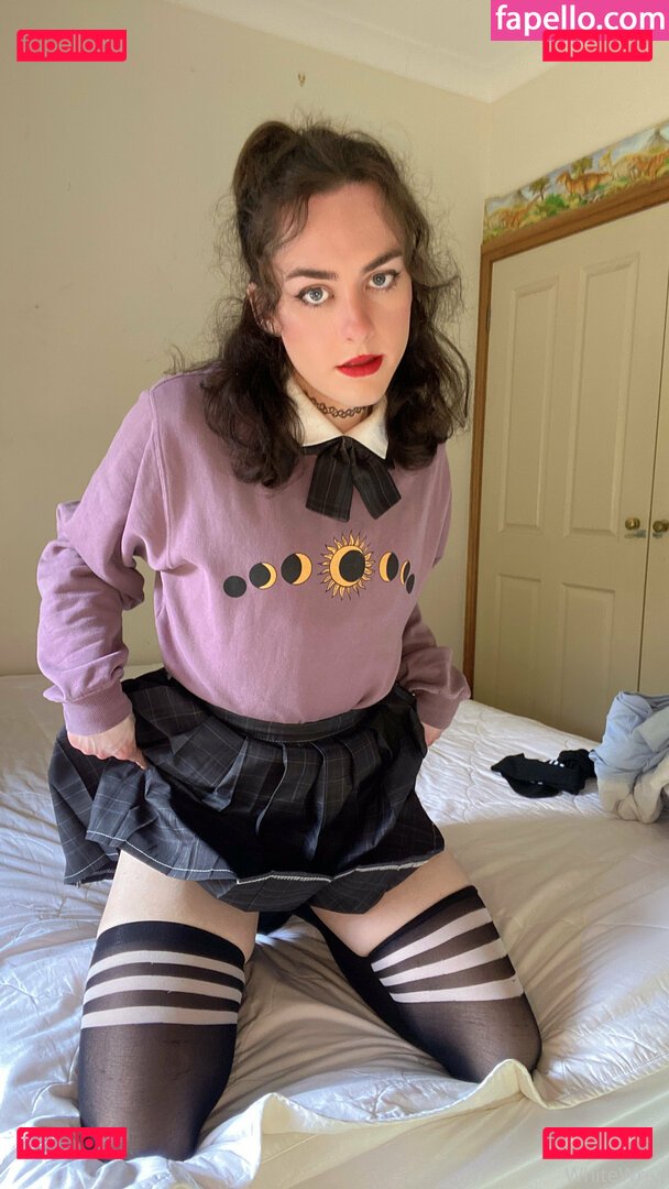 whitewren_99 / xwhitewrenx Onlyfans Photo Gallery 