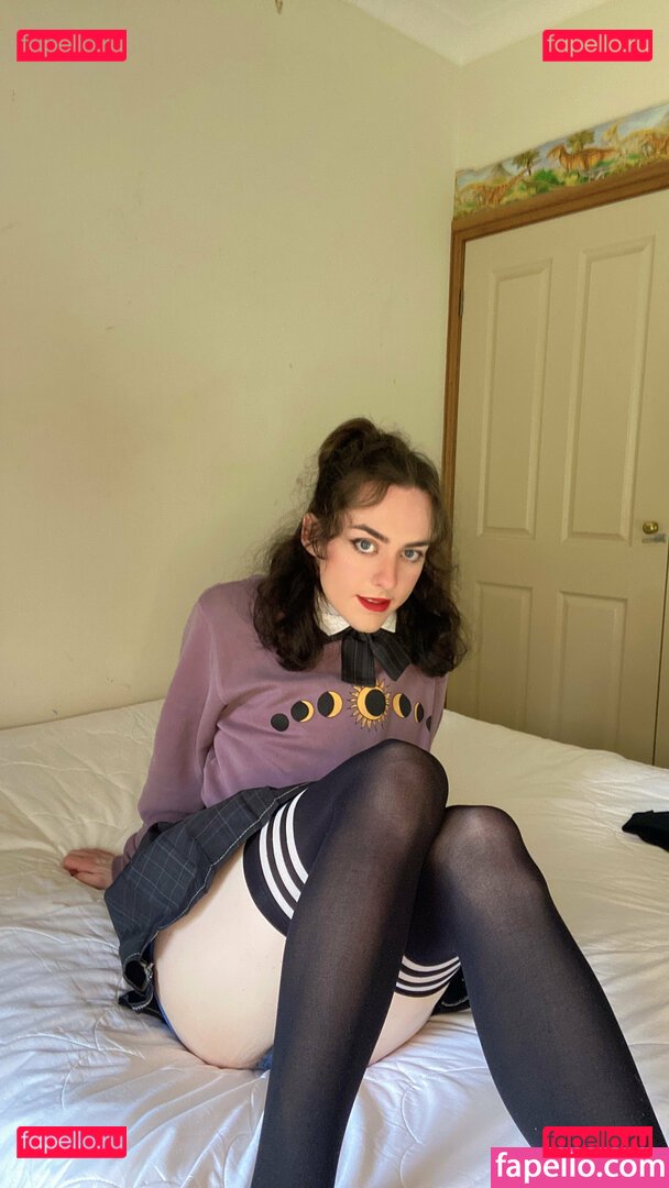 whitewren_99 / xwhitewrenx Onlyfans Photo Gallery 