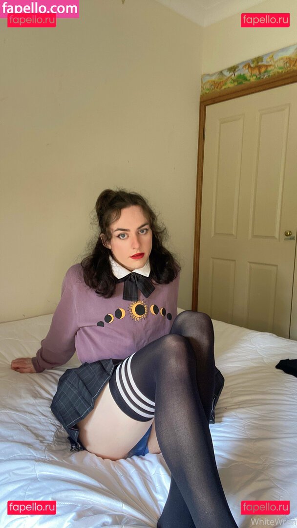 whitewren_99 / xwhitewrenx Onlyfans Photo Gallery 