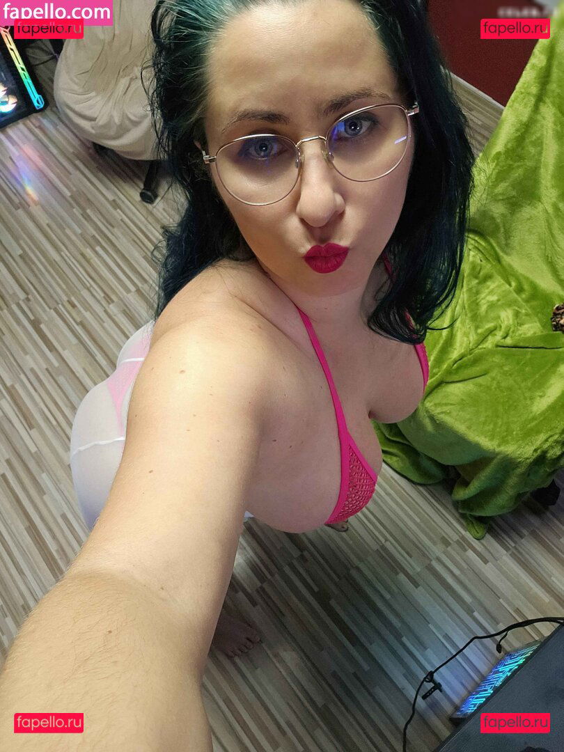 EinhornLutschi / einhornlutschi_89 Onlyfans Photo Gallery 