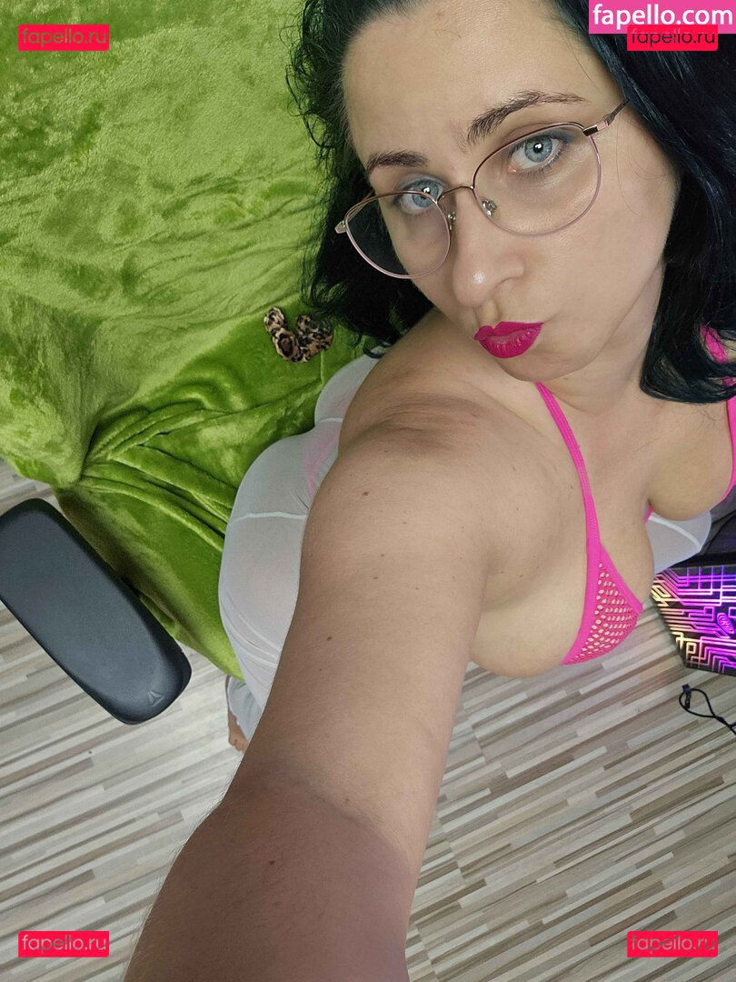 EinhornLutschi / einhornlutschi_89 Onlyfans Photo Gallery 