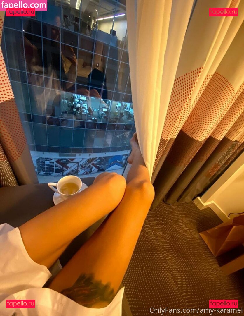 karamelka_kat / karamelka_katt_ Onlyfans Photo Gallery 