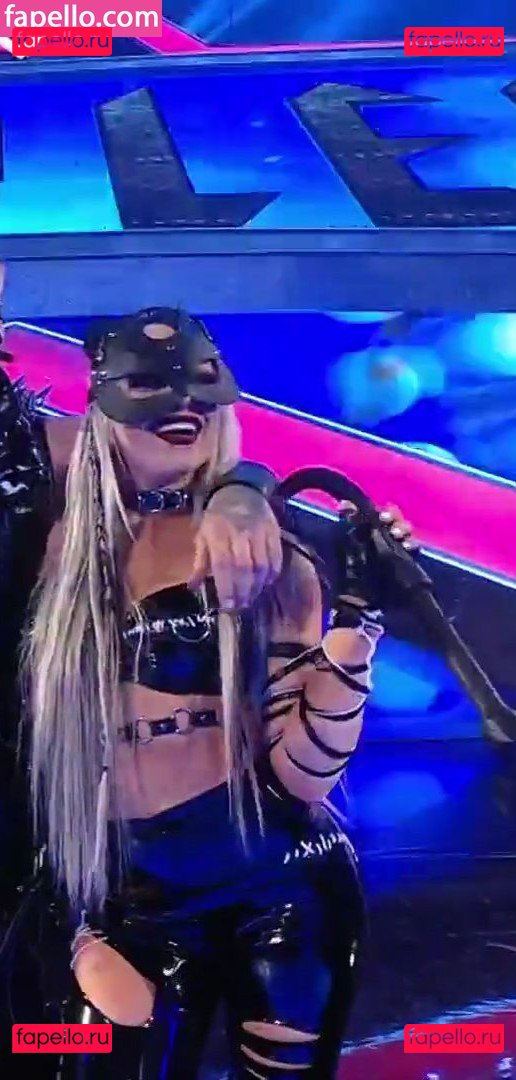 Liv Morgan / WWELivMorgan / YaOnlyLivvOnce Onlyfans Photo Gallery 