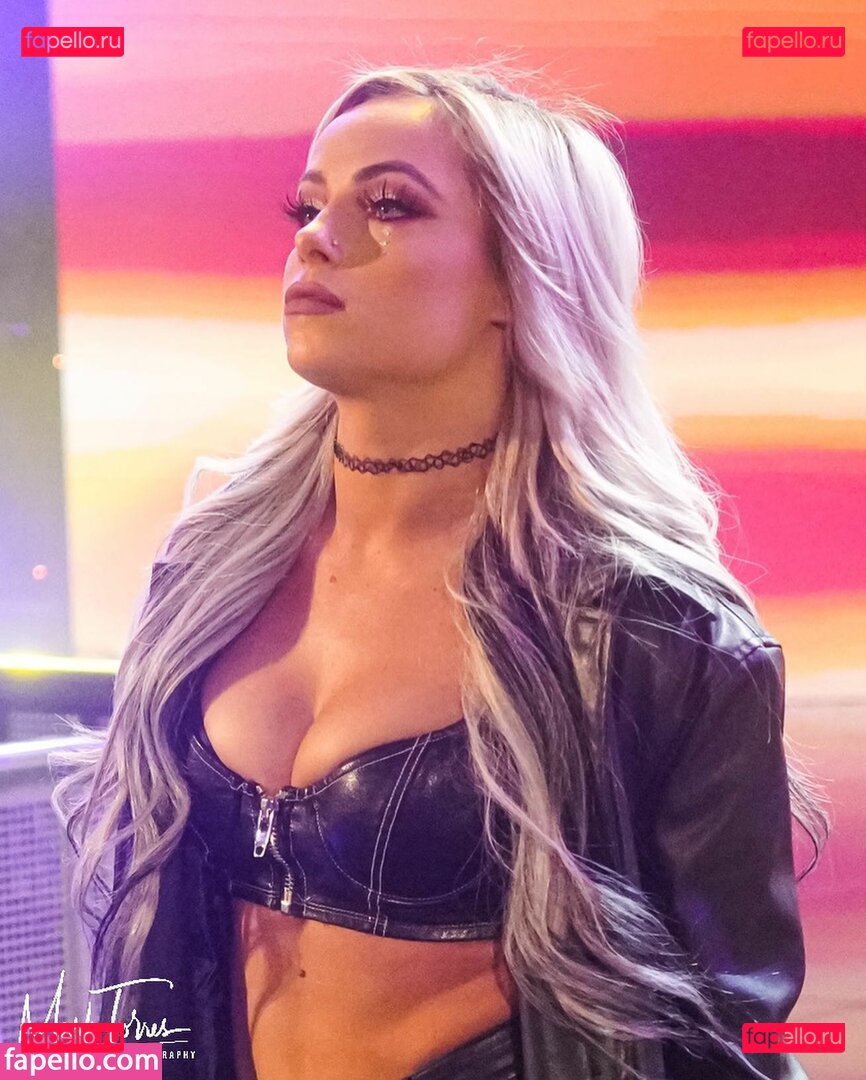 Liv Morgan / WWELivMorgan / YaOnlyLivvOnce Onlyfans Photo Gallery 
