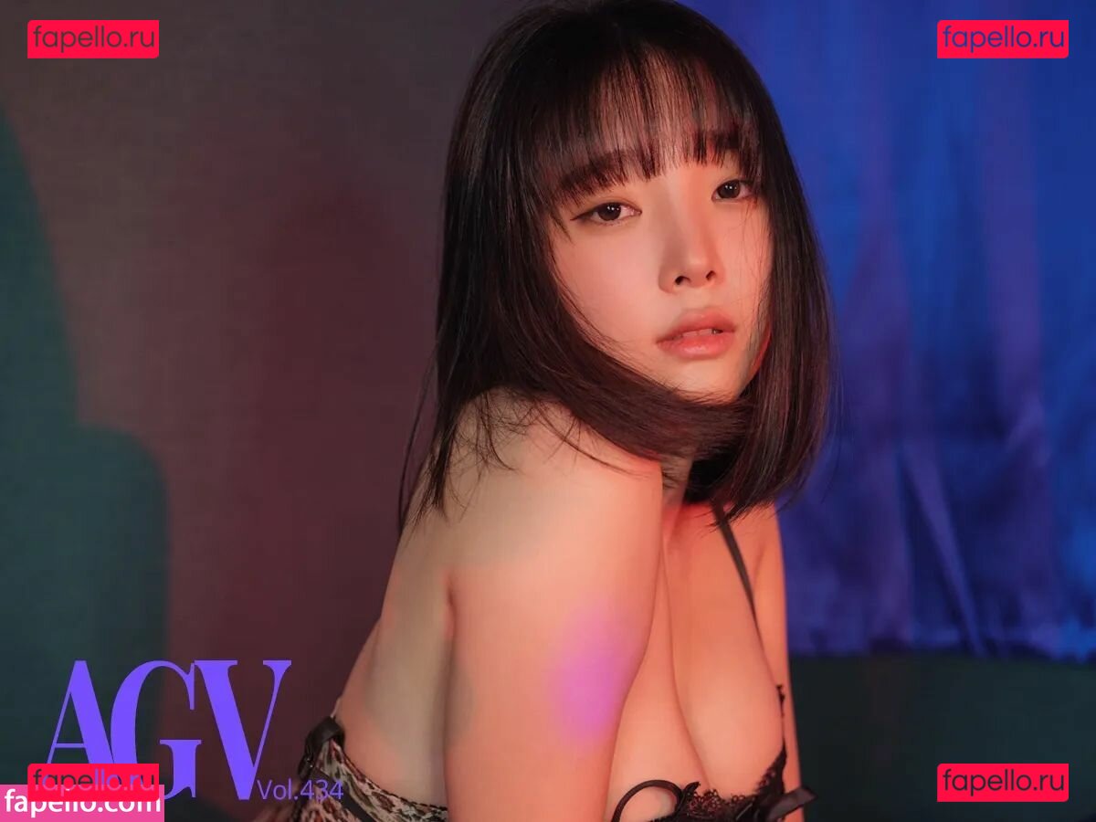 Kang Inkyung / inkyung97 Onlyfans Photo Gallery 