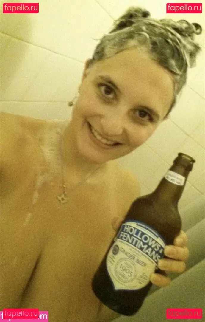 Avery Harwood Onlyfans Photo Gallery 