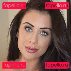 fantasmicallyfunsized / stepmomfantasygirl Onlyfans Photo Gallery 