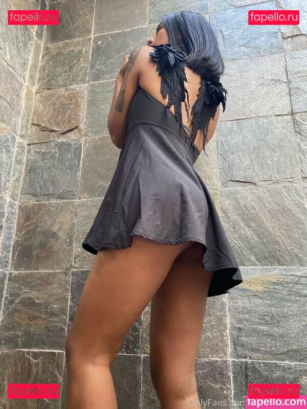 Kate Gonzalez / emma youthlust / emmahll / emmayouthl Onlyfans Photo Gallery 