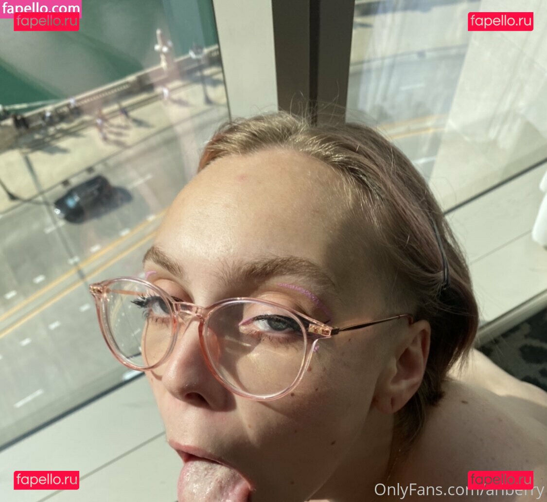 ariberry / ariberry_ Onlyfans Photo Gallery 