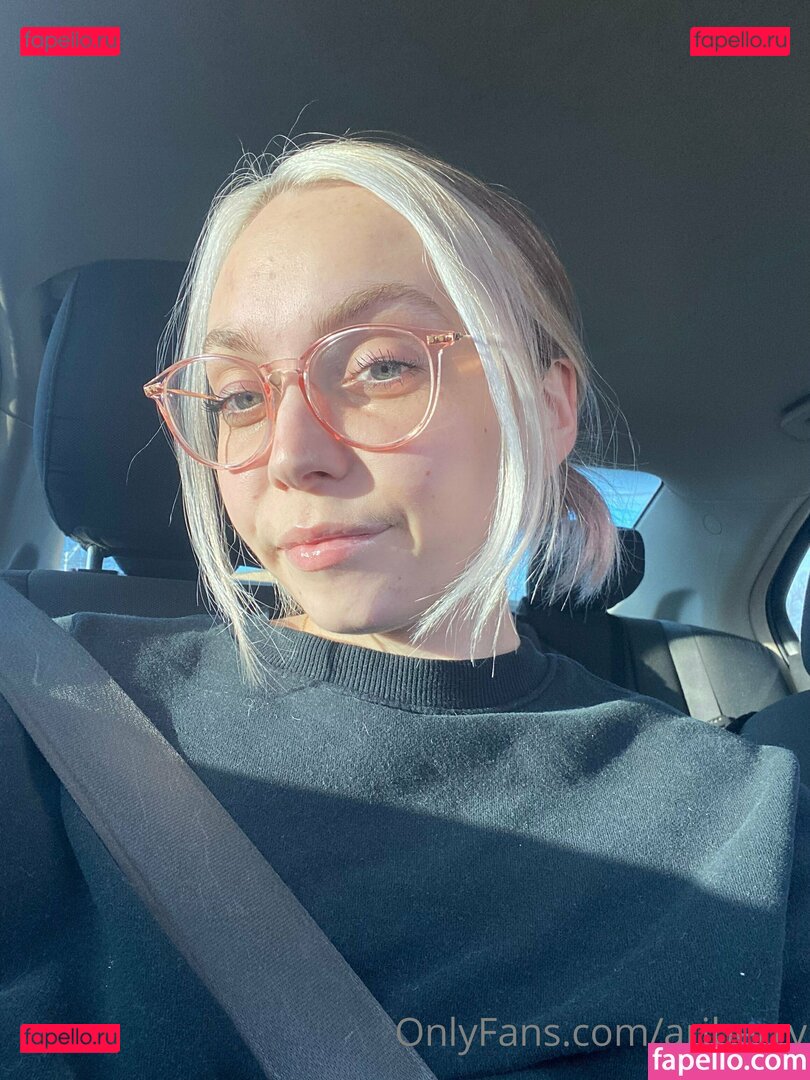 ariberry / ariberry_ Onlyfans Photo Gallery 