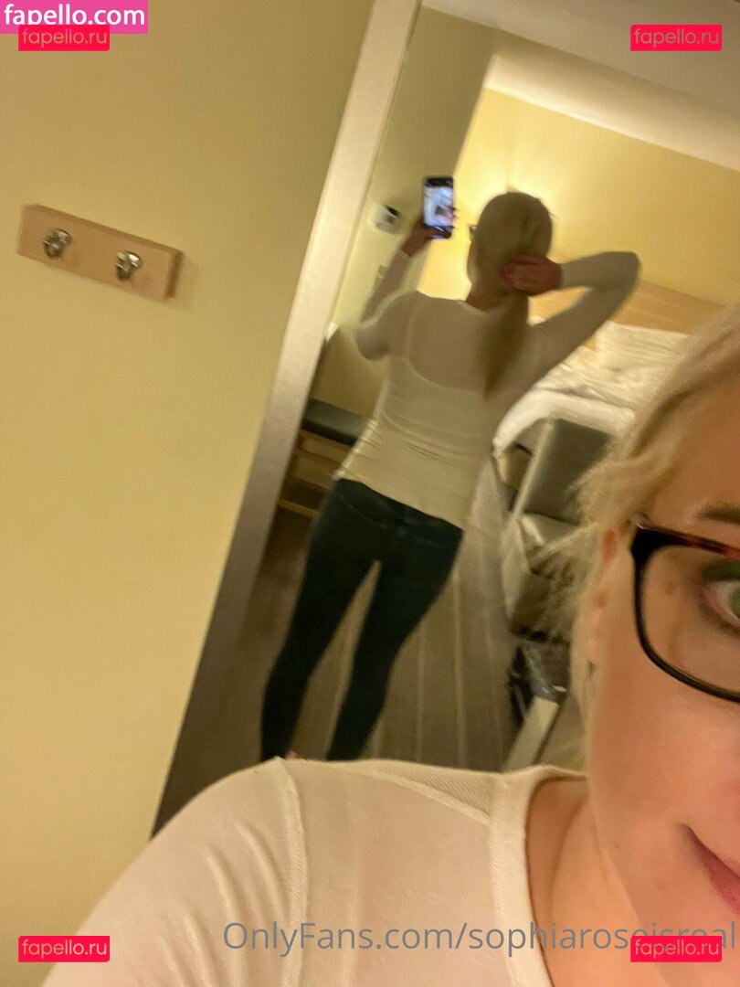 sophiarose92 / sophiaroseisreal Onlyfans Photo Gallery 