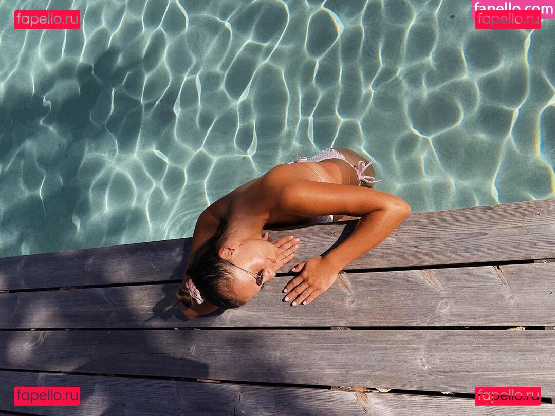 Laura Wontorra / LauraWontorra / WontorraLaura / laura_wontorra Onlyfans Photo Gallery 