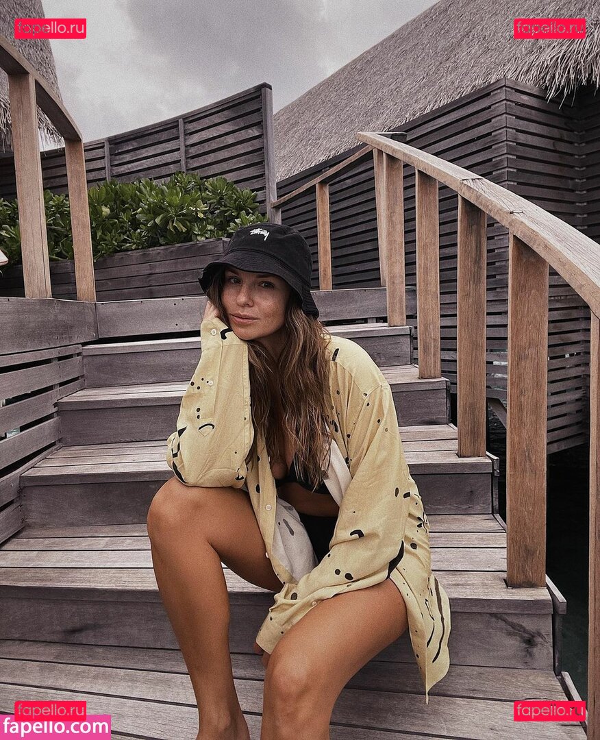 Laura Wontorra / LauraWontorra / WontorraLaura / laura_wontorra Onlyfans Photo Gallery 